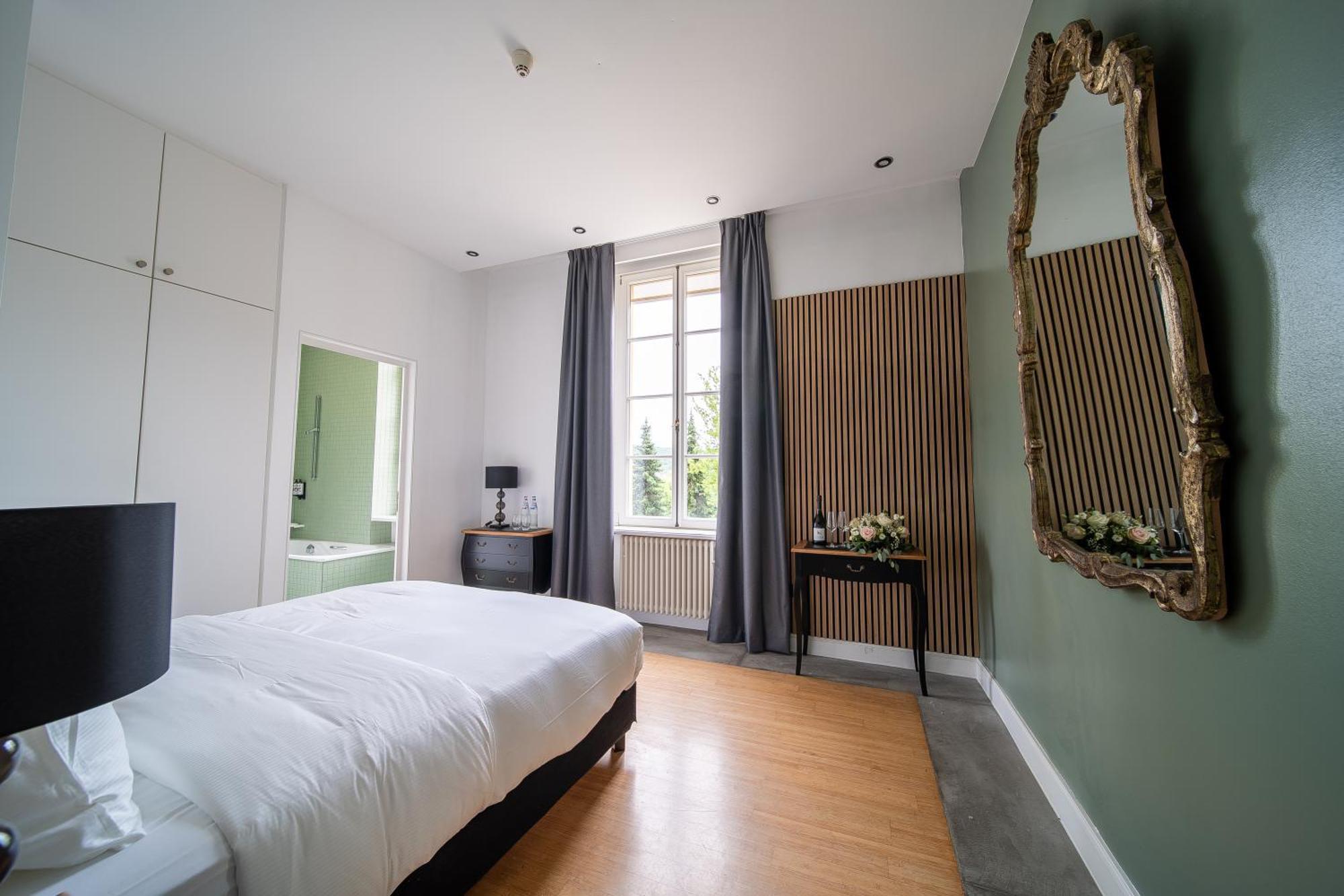 Hotel Chateau Шенген Екстериор снимка